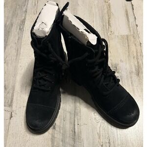 Clarks® Orianna Cap Toe Lugged Ankle Boot, in Black Suede, Size 6.5, New